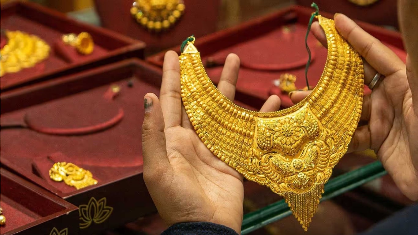 Gold And Silver Rates Today 