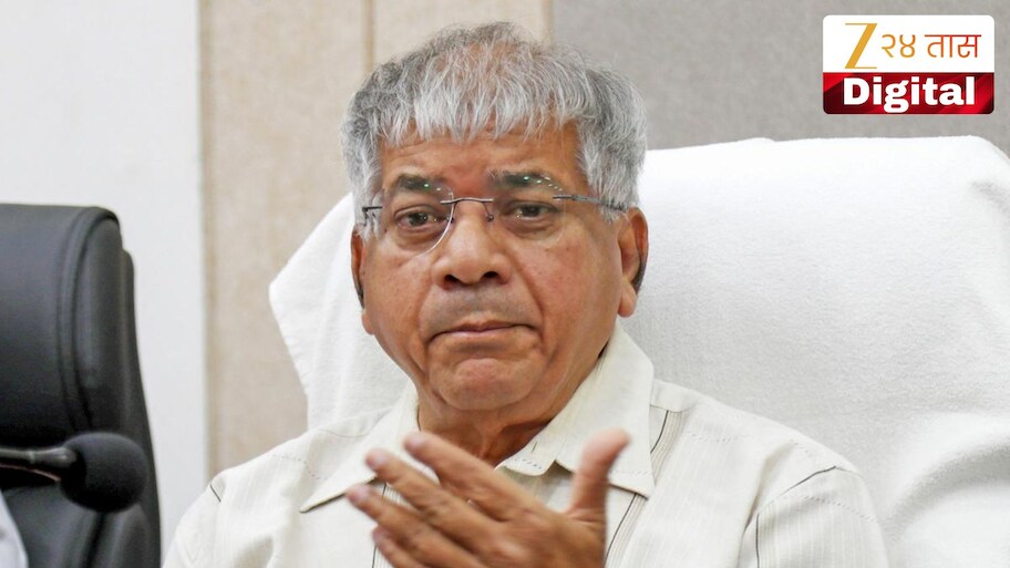 शेतकरीच नालायक आहे, मरायचंच असेल तर 10-12 पुढाऱ्यांना मारून मरा; प्रकाश आंबेडकरांचं वादग्रस्त वक्तव्य