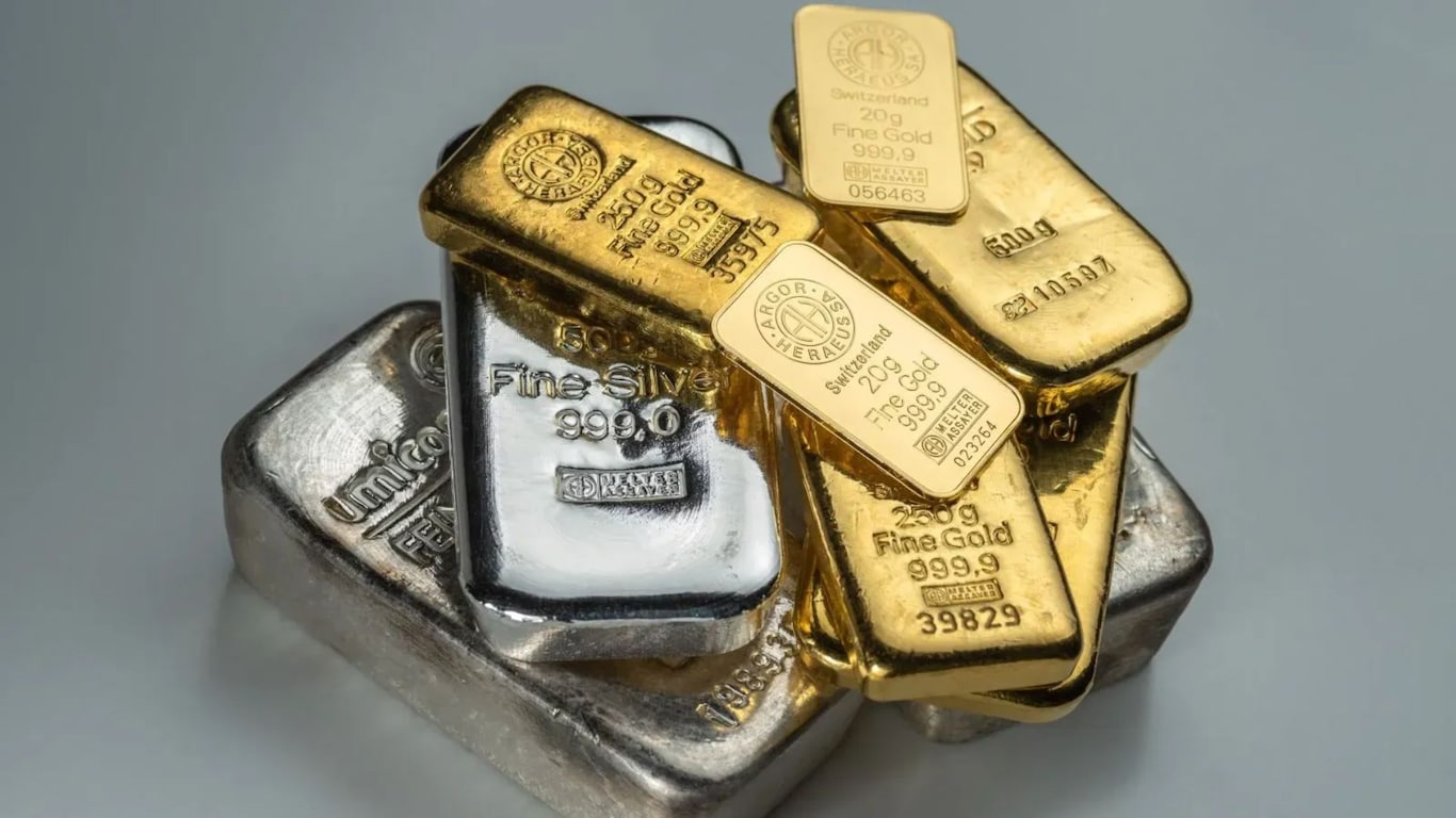 Gold And Silver Rates Today 