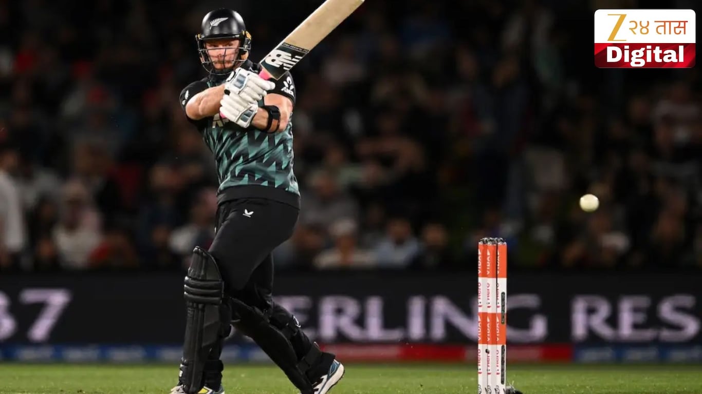 Glenn Phillips century